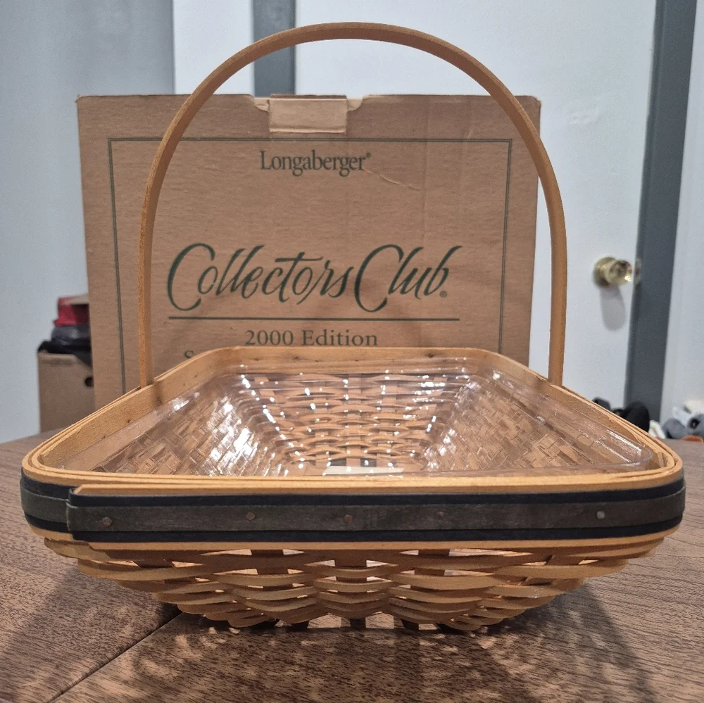 NIB Longaberger 2000 Collectors Club Spring Meadow Basket